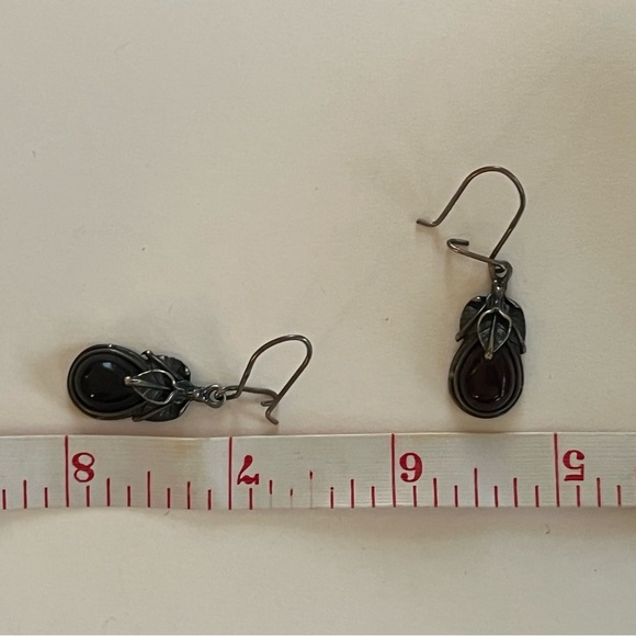 Red garnet earrings - Picture 3 of 9